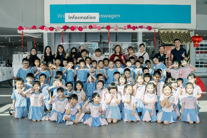 As part of our CSR efforts, we had the pleasure of hosting Superkids Kindergarten at our dealership. The children enjoyed an exciting day filled with learning, fun activities, and a closer look at Volkswagen vehicles.  This initiative highlights our commitment to supporting the community and inspiring the younger generation. At Volkswagen Lee Motors, we strive to make a positive impact beyond the automotive industry.